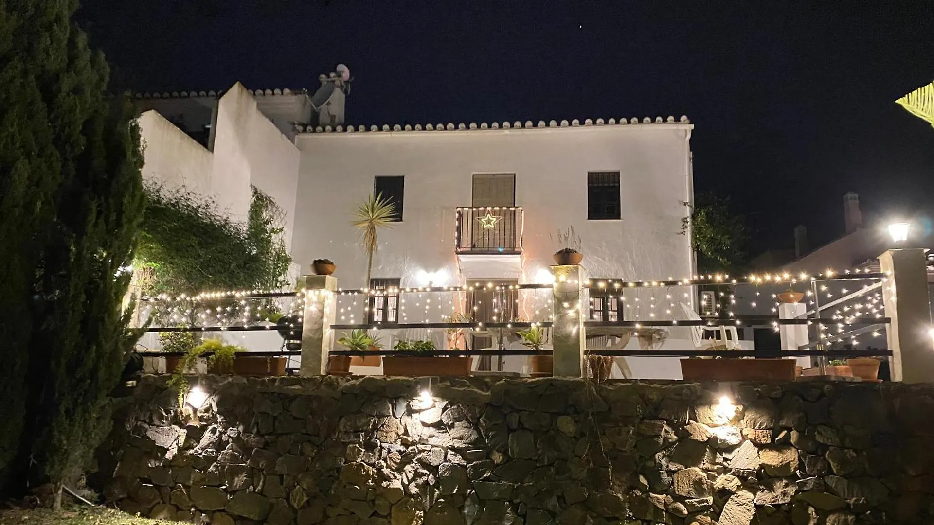 Lo Antonio Coronao: Sea View Villa with Pool and Garden Benalmadena